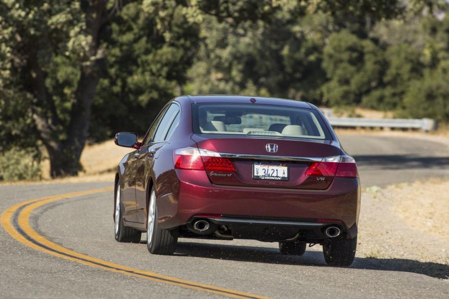  Honda Accord EX-L Sedan 2013 года  (фото 42 из 83)